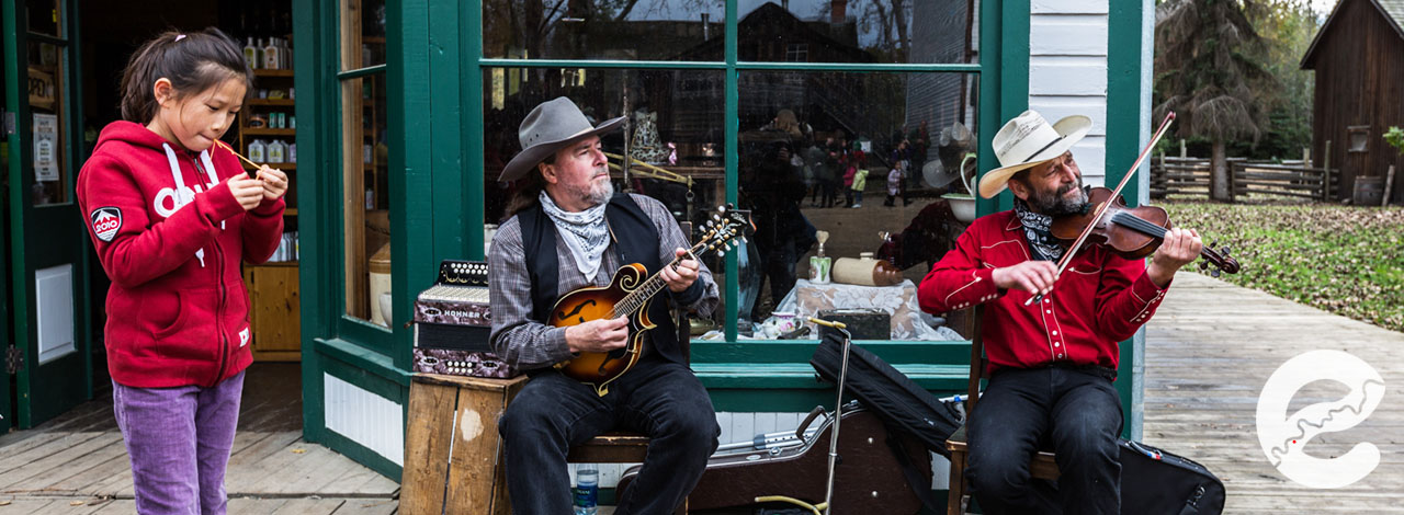 fort-edmonton-fiddler image